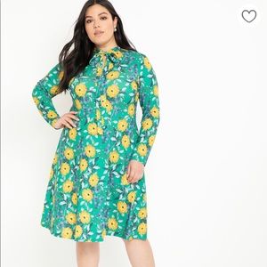 Women’s plus size dress